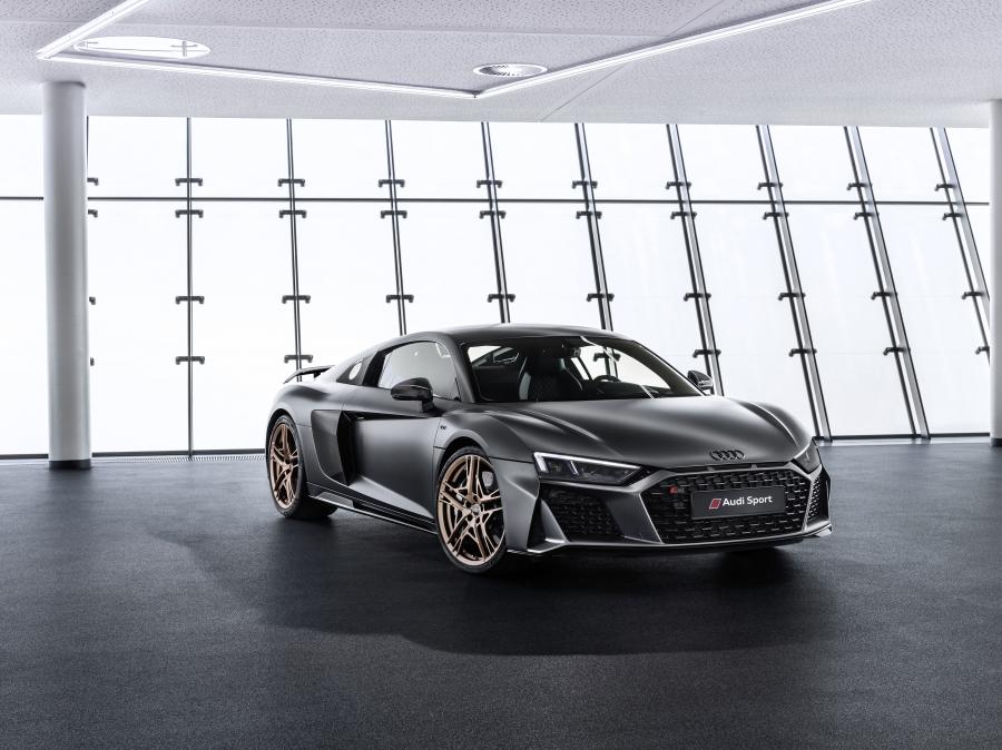  Audi R8 V10 Decennium 2019 года  (WW) (фото 1 из 15)